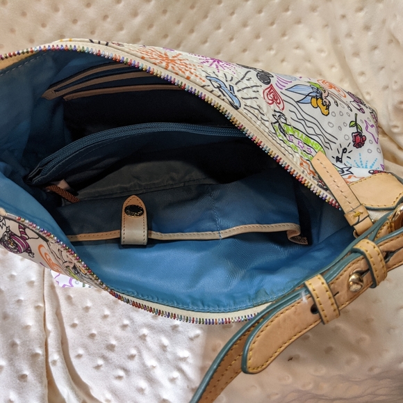 Dooney & Bourke RETIRED Disney Park Champsac Purse Bag. Like New Condition - Picture 11 of 14
